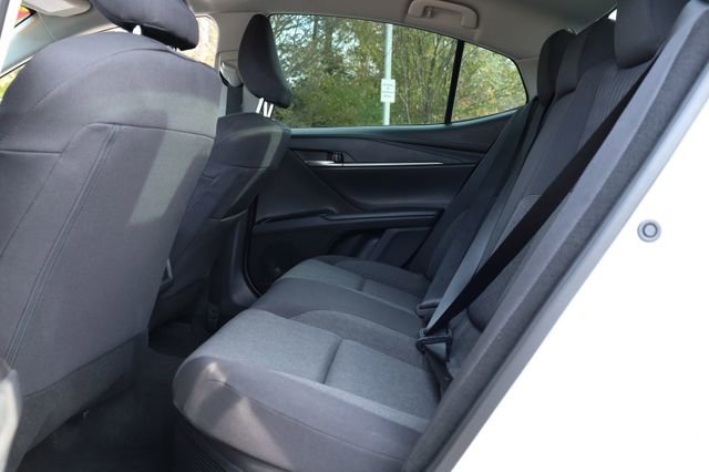 Used 2025 Toyota Camry LE image 10