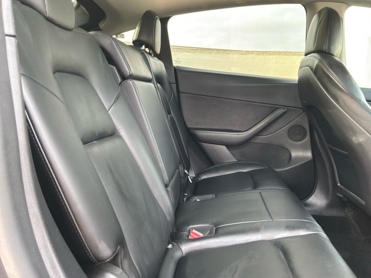 Used 2021 Tesla Model Y Long Range AWD/4WD image 20