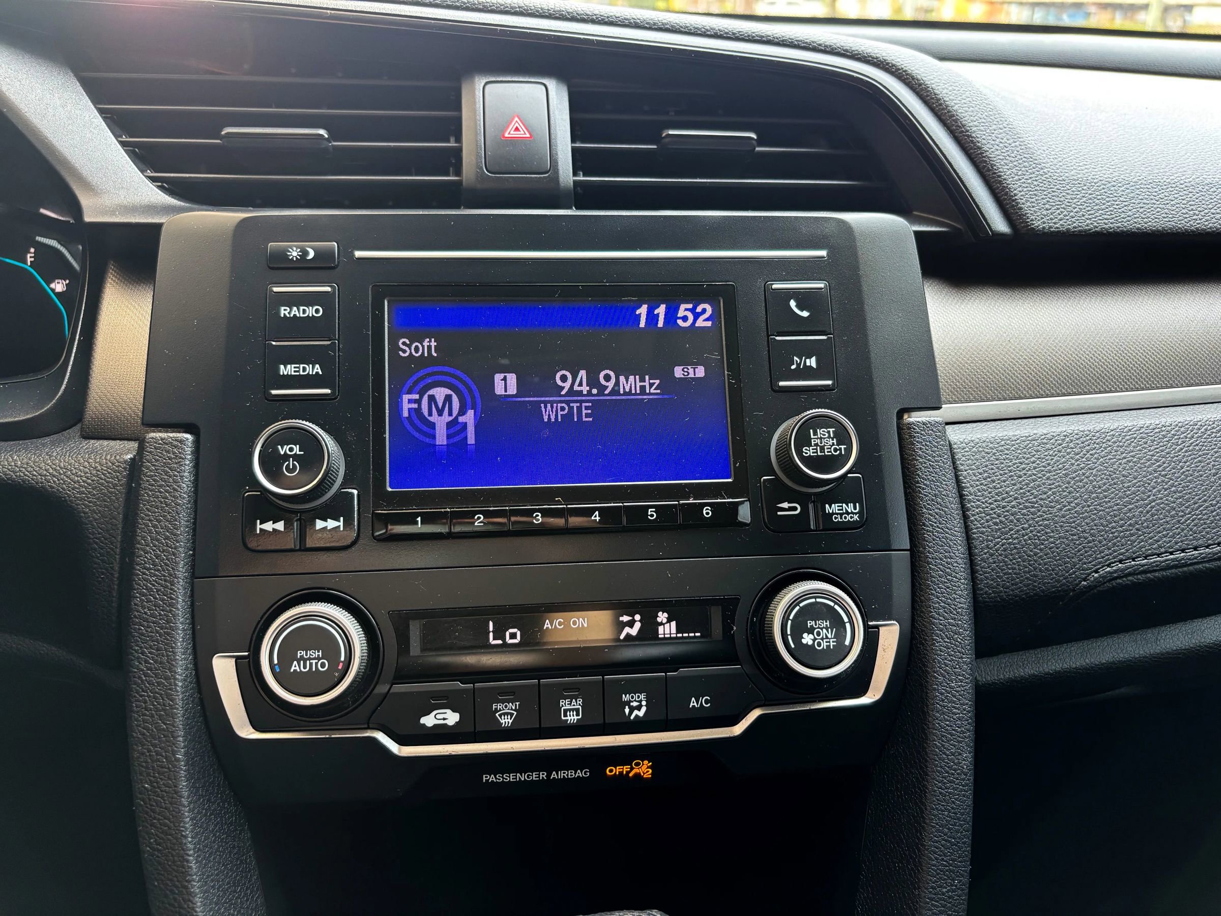 Used 2020 Honda Civic LX image 23