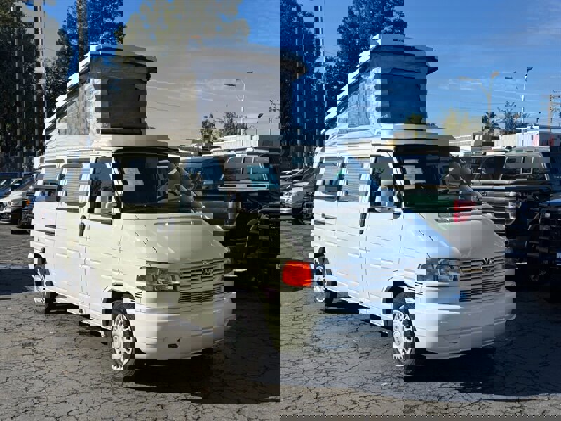 Used 2000 Volkswagen Eurovan MV image 1