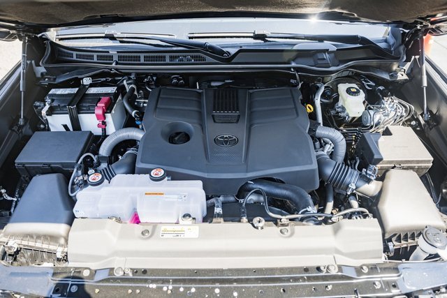 New 2026 Toyota Tundra SR5 image 18
