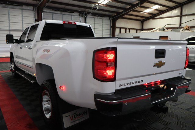 Used 2015 Chevrolet Silverado 3500 LTZ w/ Duramax Plus Package AWD/4WD image 27