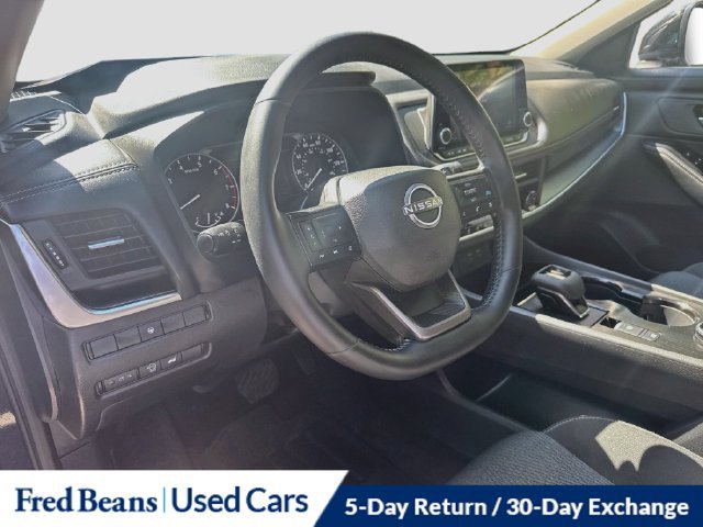 Used 2026 Nissan Rogue SV AWD/4WD image 12