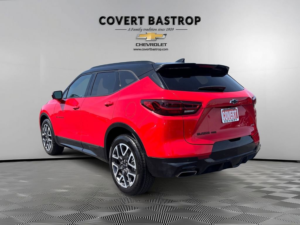 Used 2024 Chevrolet Blazer RS w/ Enhanced Convenience Package image 3