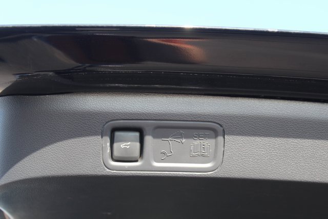 Used 2024 Lincoln Navigator L Reserve image 11