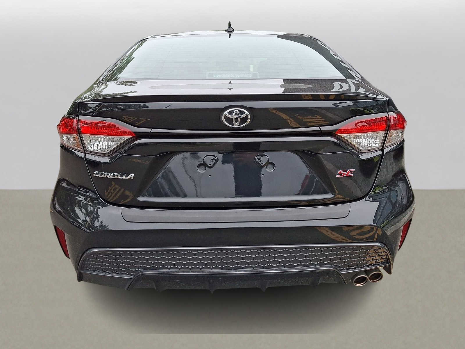 Used 2022 Toyota Corolla SE FWD image 5