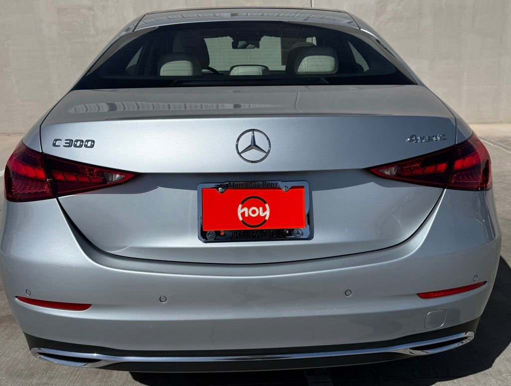 Used 2025 Mercedes-Benz C 300 4MATIC Sedan image 4
