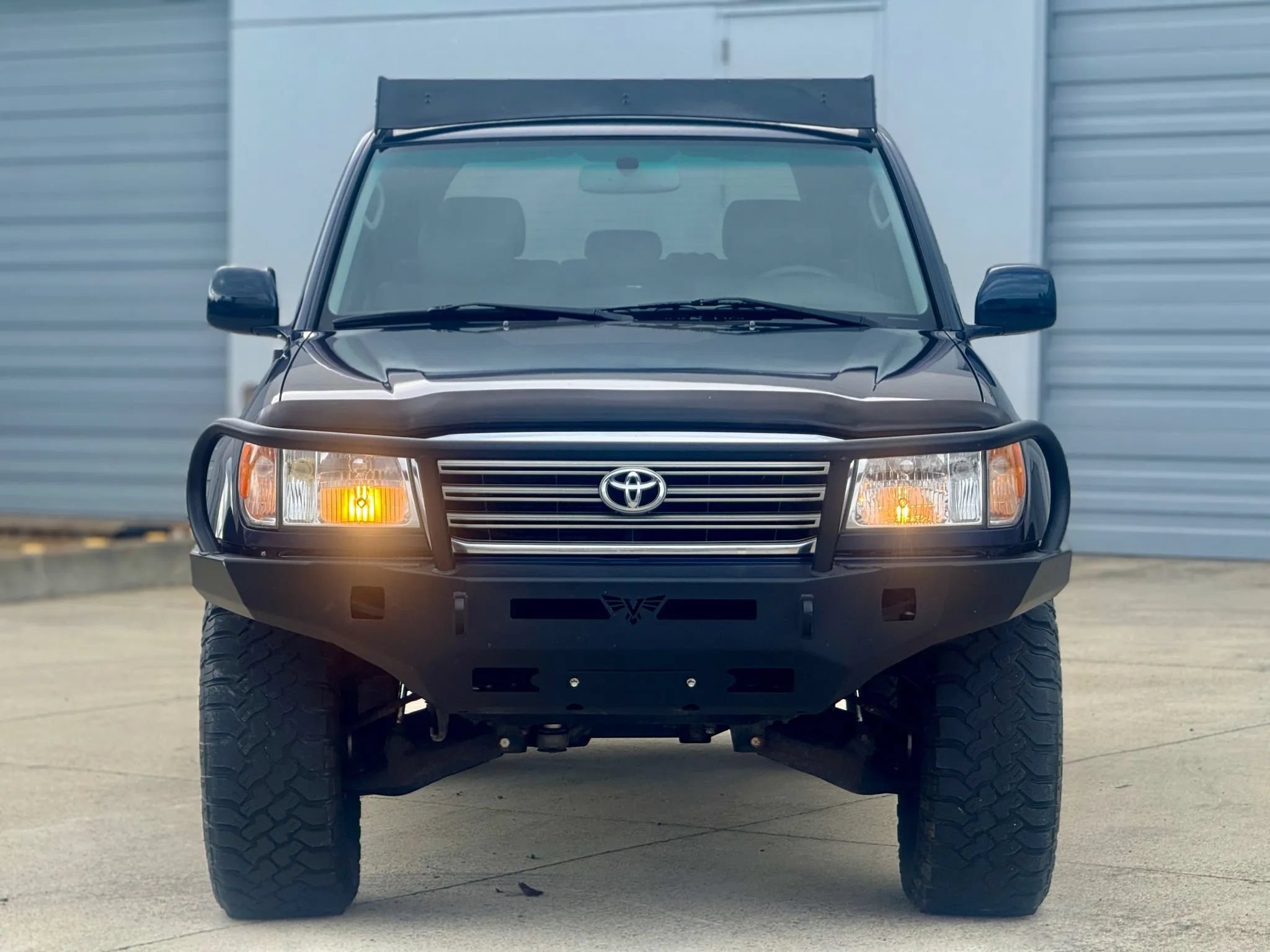 Used 2005 Toyota Land Cruiser w/ Convenience Pkg AWD/4WD image 16