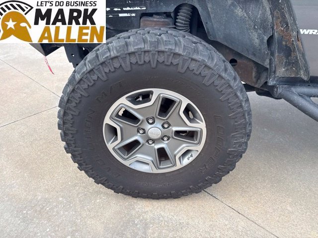 Used 2016 Jeep Wrangler Rubicon w/ Power Convenience Group AWD/4WD image 7
