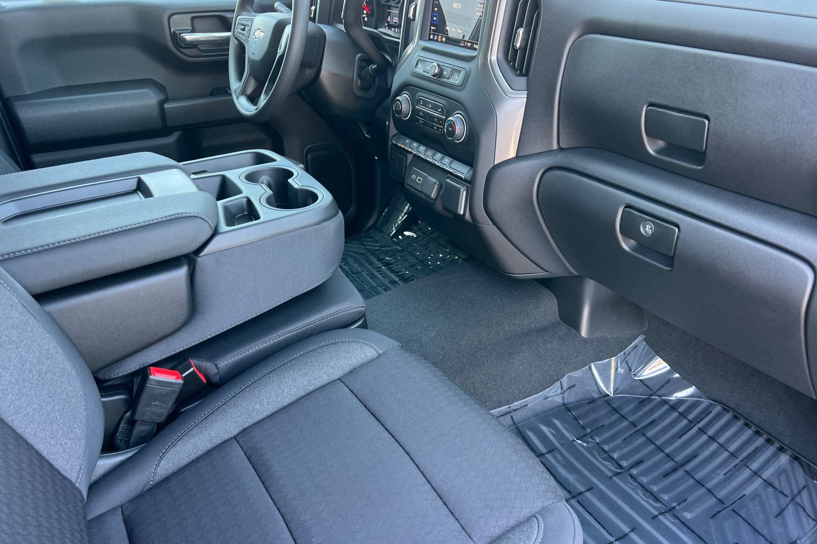 New 2026 Chevrolet Silverado 1500 Custom w/ Turbomax Blackout Package RWD image 17