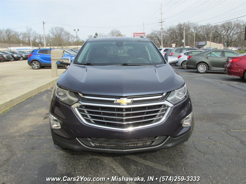 Used 2018 Chevrolet Equinox Premier AWD/4WD image 2