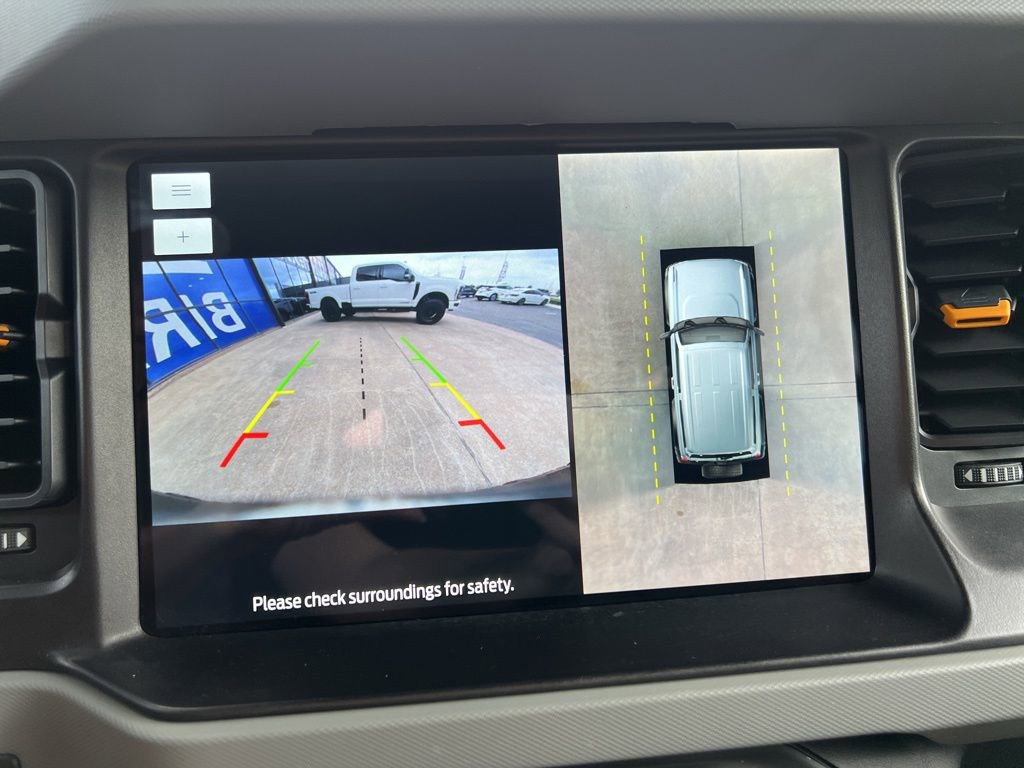 Used 2023 Ford Bronco Badlands image 32