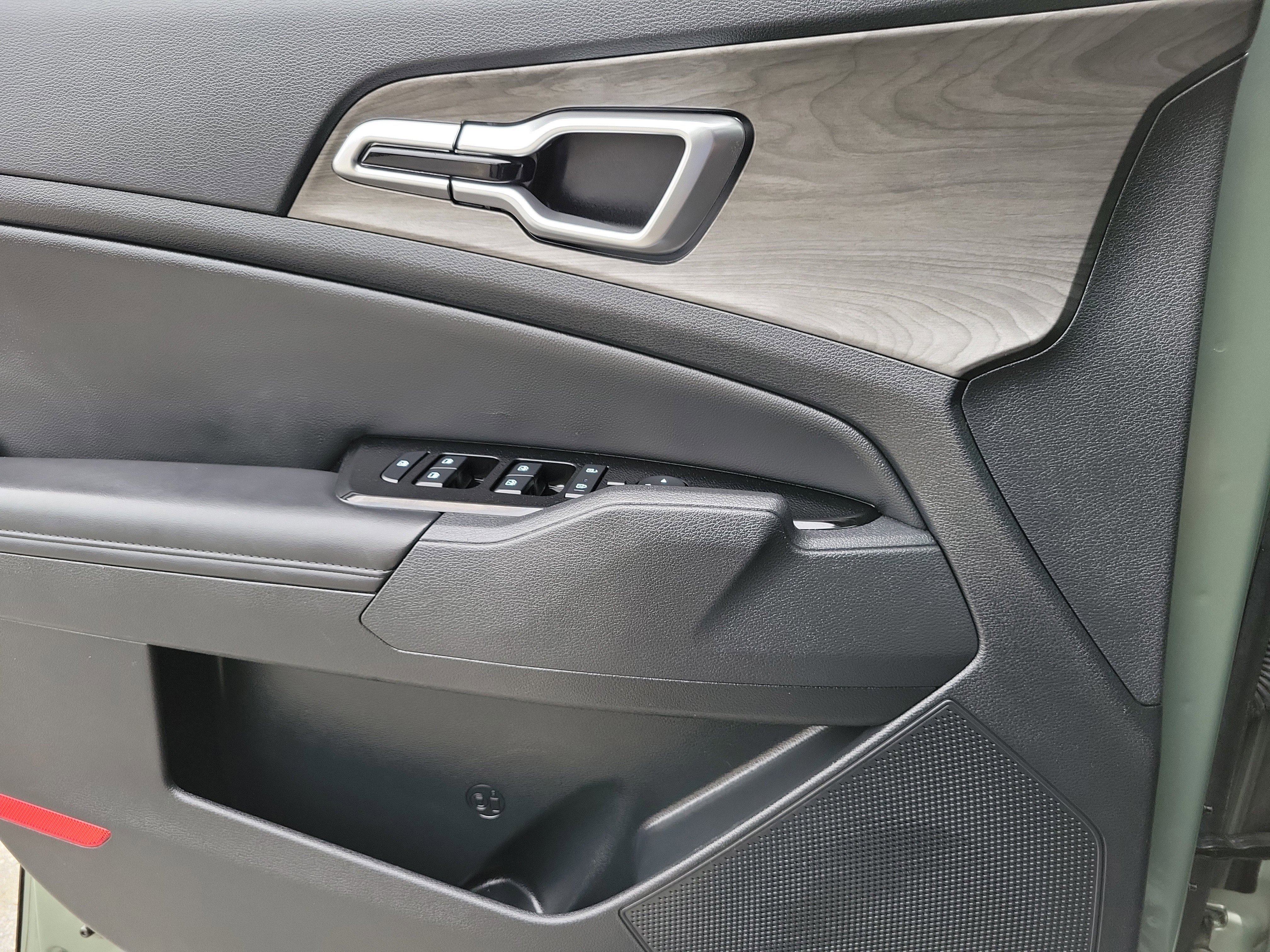 Used 2024 Kia Sportage X-Line w/ X-Line Premium Package image 21