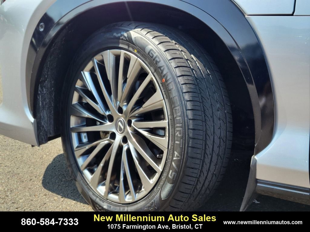 Used 2023 Lexus RZ 450e Premium w/ Accessory Package (A2) image 31