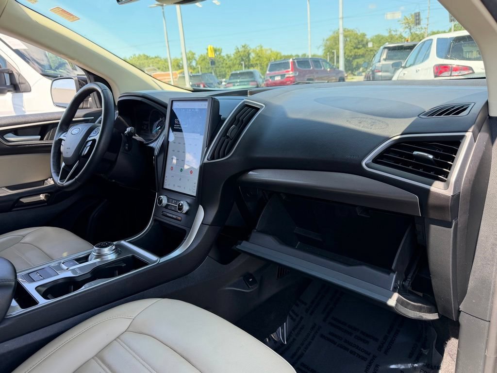 Used 2024 Ford Edge SEL AWD/4WD image 12