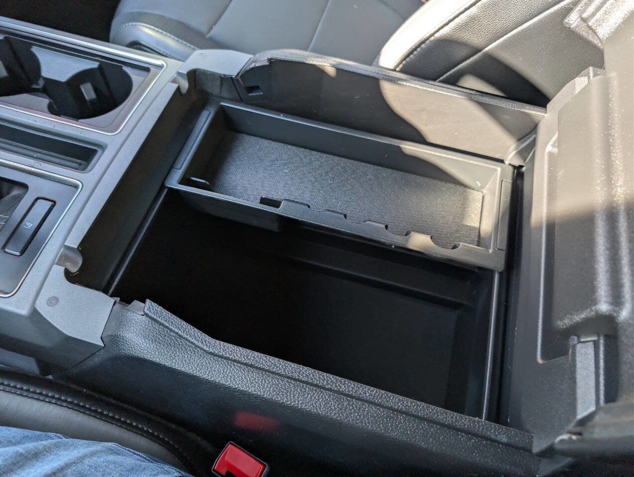 Used 2019 Ford F150 Raptor w/ Equipment Group 802A Luxury image 29