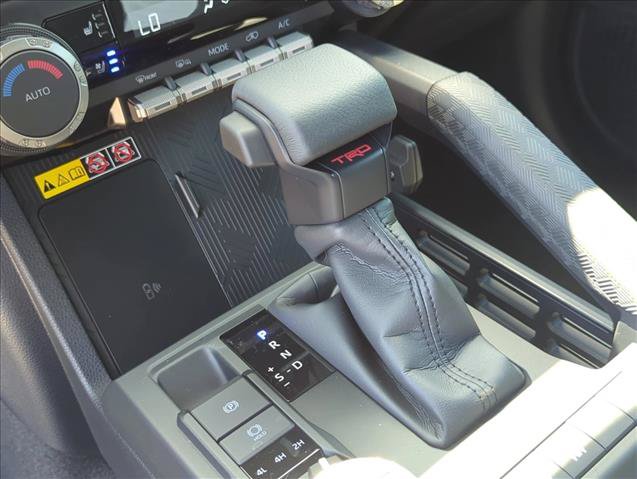 Certified 2026 Toyota 4Runner TRD Off-Road Premium AWD/4WD image 20