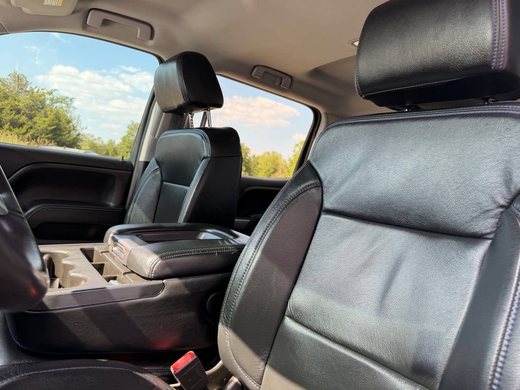 Used 2018 Chevrolet Silverado 1500 LT w/ Texas Edition AWD/4WD image 22