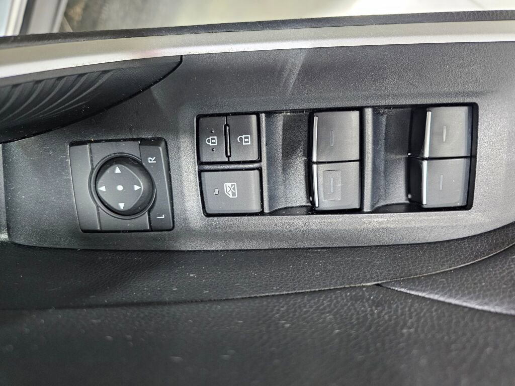 Used 2024 Toyota RAV4 XLE image 20