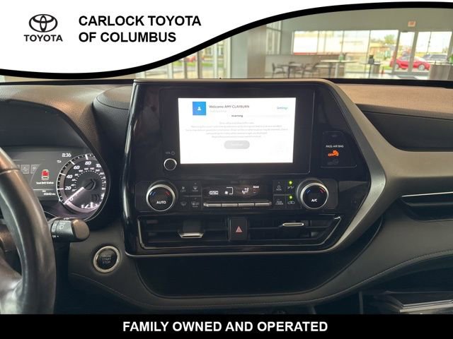 Used 2023 Toyota Highlander LE image 30