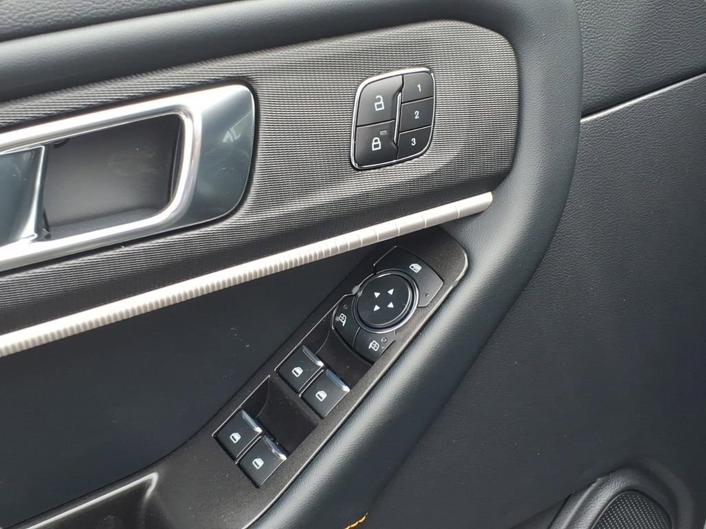 New 2026 Ford Explorer Tremor AWD/4WD image 17