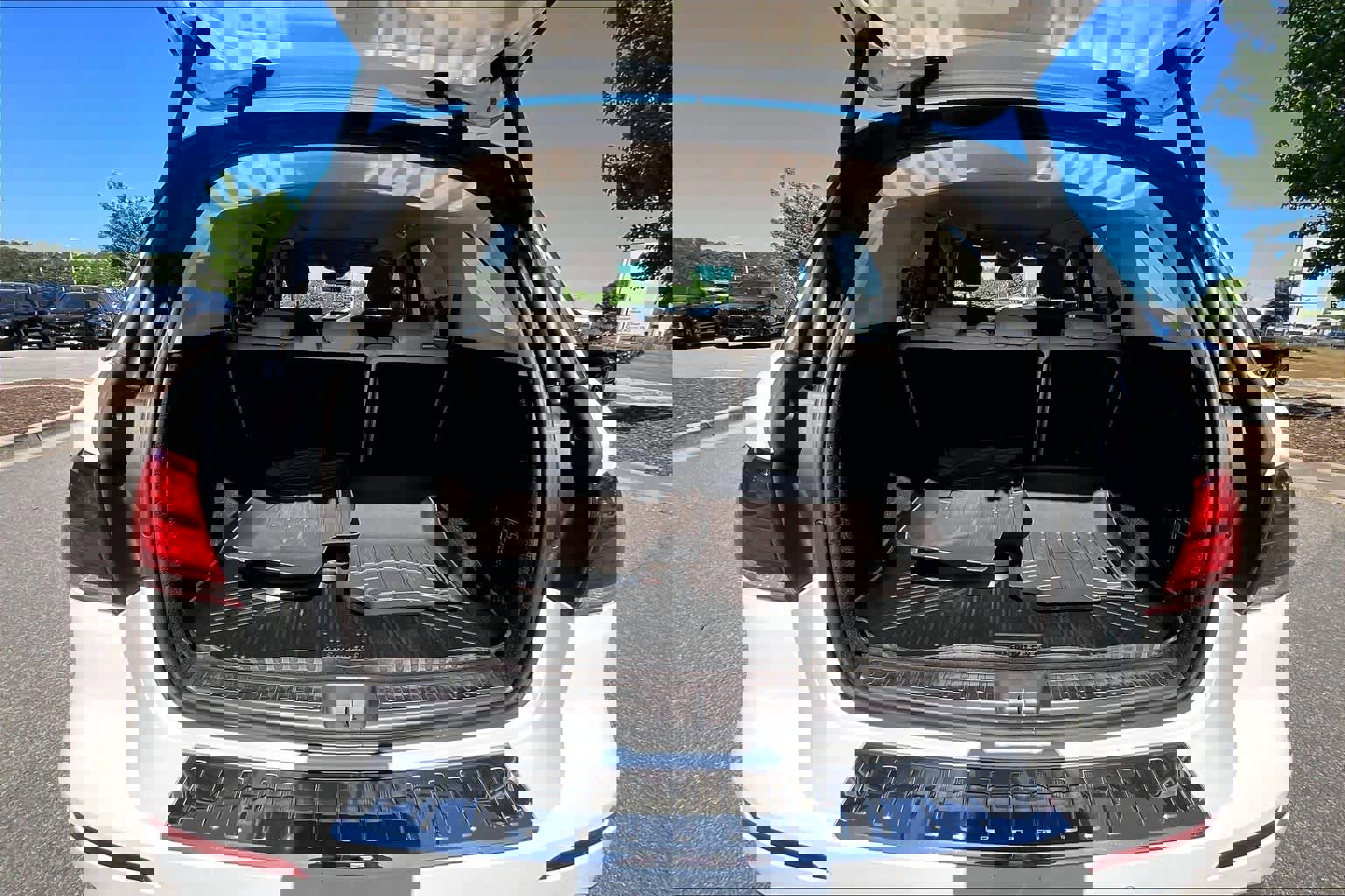 Used 2018 Mercedes-Benz GLE 350 image 23