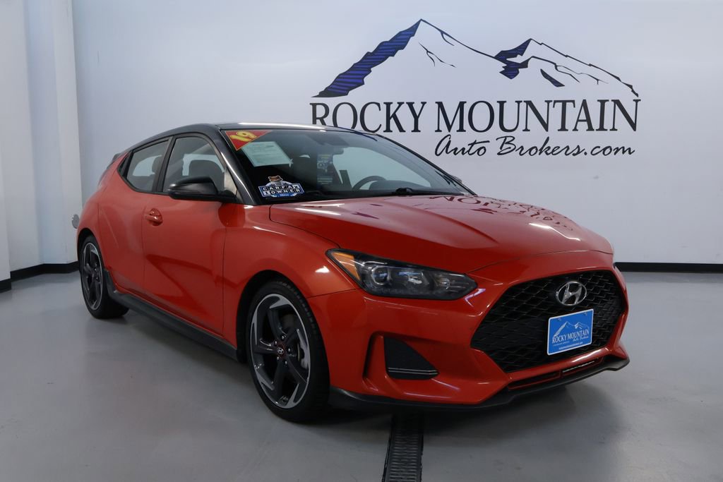Used 2019 Hyundai Veloster Turbo R-Spec image 1