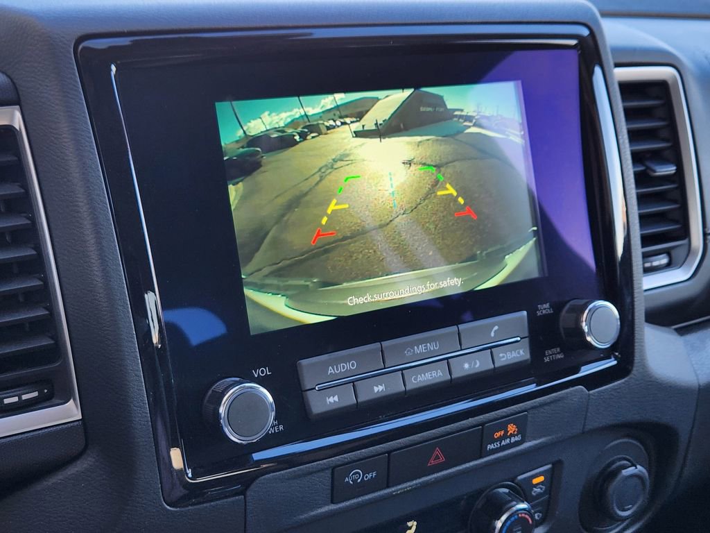 Used 2024 Nissan Frontier SV w/ SV Convenience Package image 12