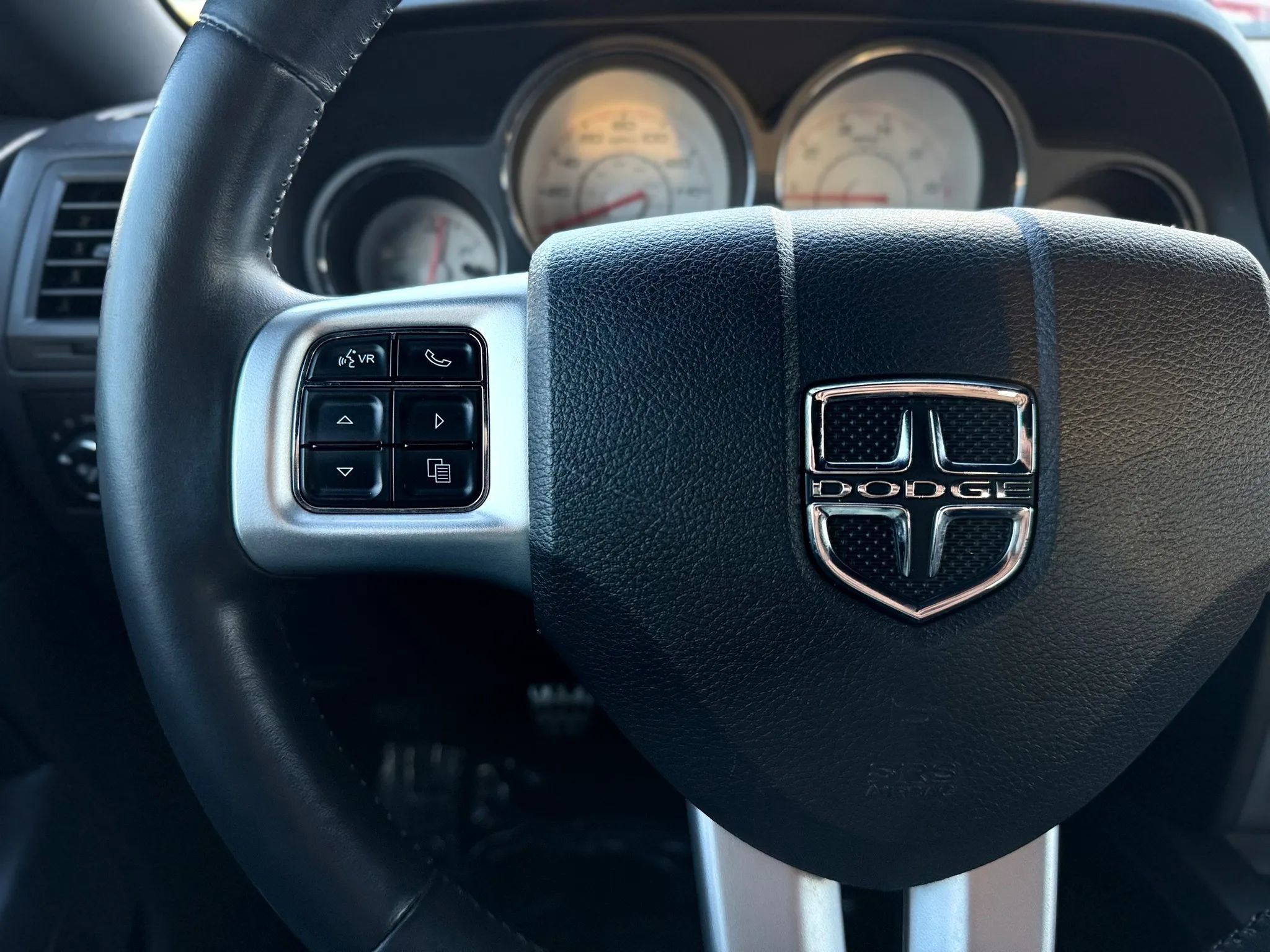 Used 2012 Dodge Challenger R/T Plus RWD image 21