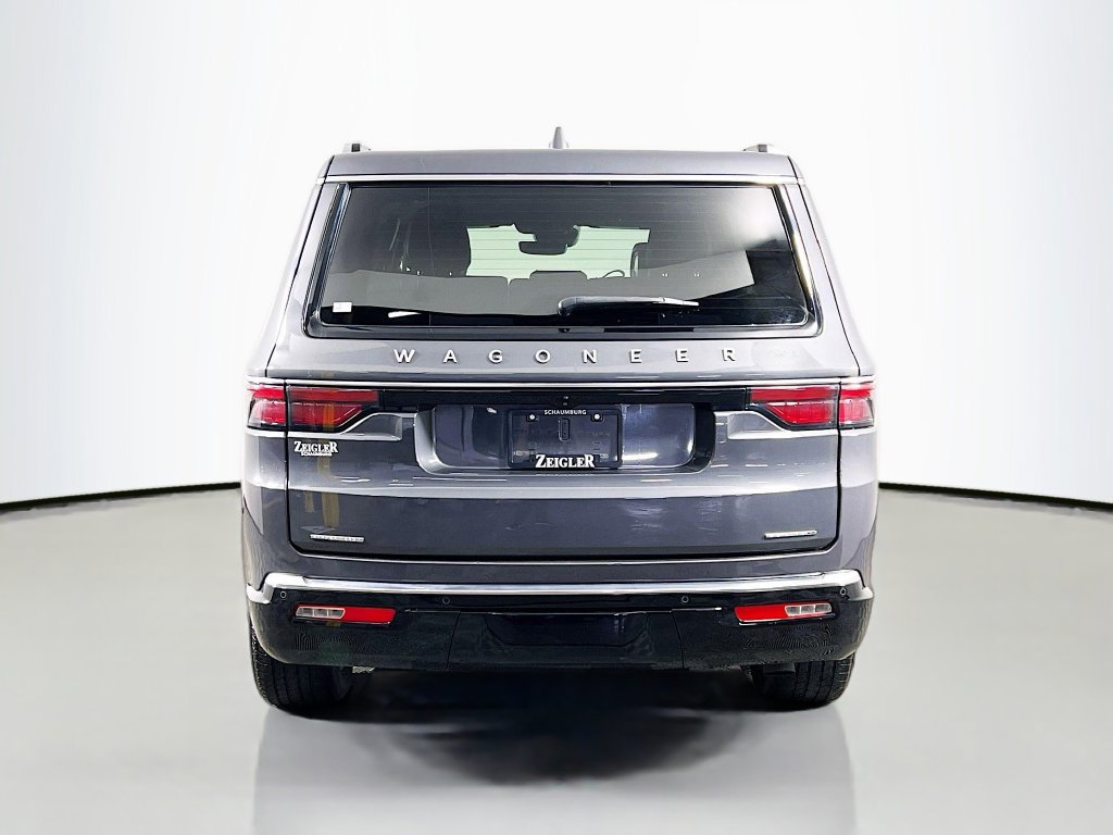 Used 2023 Jeep Wagoneer Series II AWD/4WD image 6