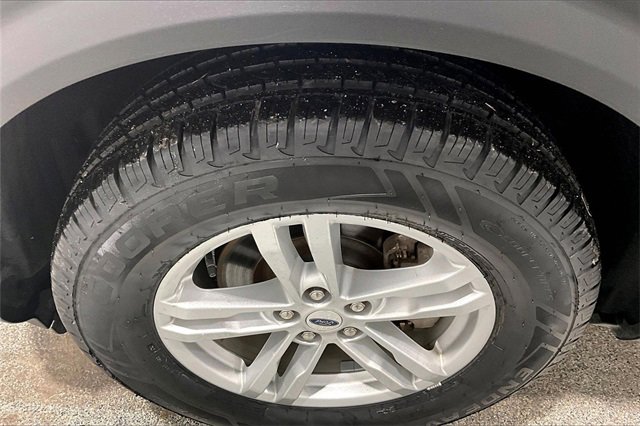 Used 2021 Ford Explorer XLT image 33