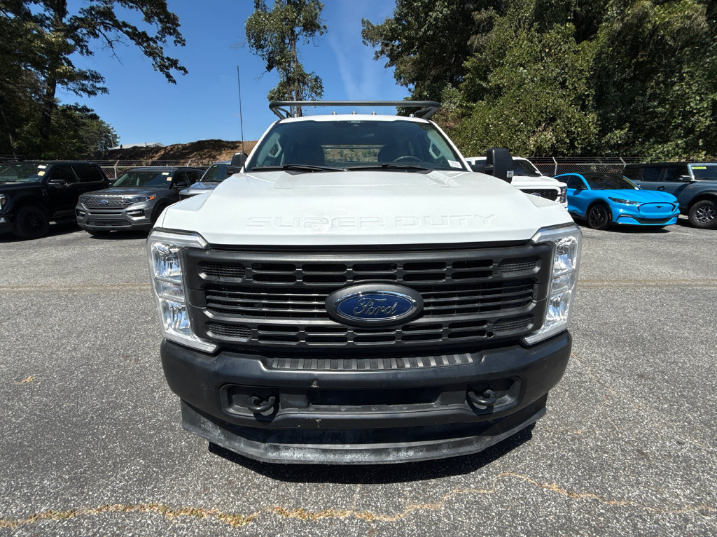 Used 2024 Ford F350 XL AWD/4WD image 2
