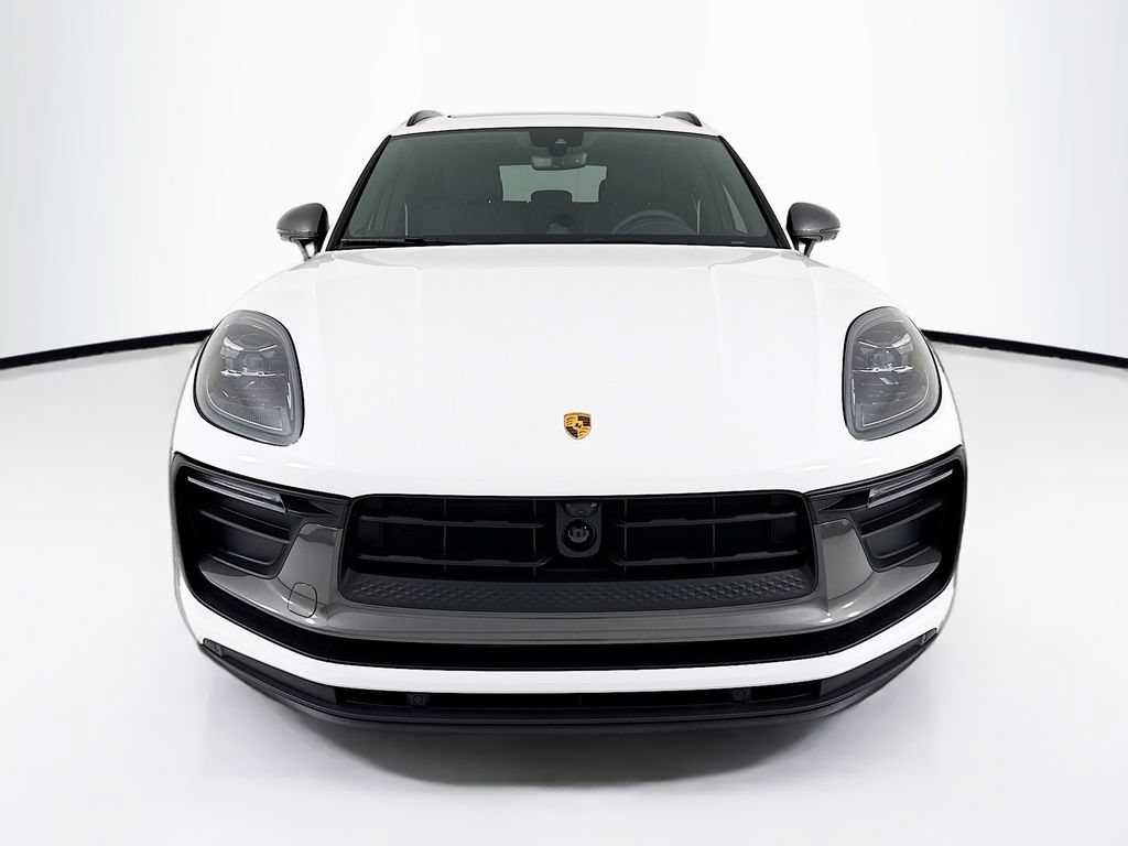 New 2026 Porsche Macan Turbo AWD/4WD image 6