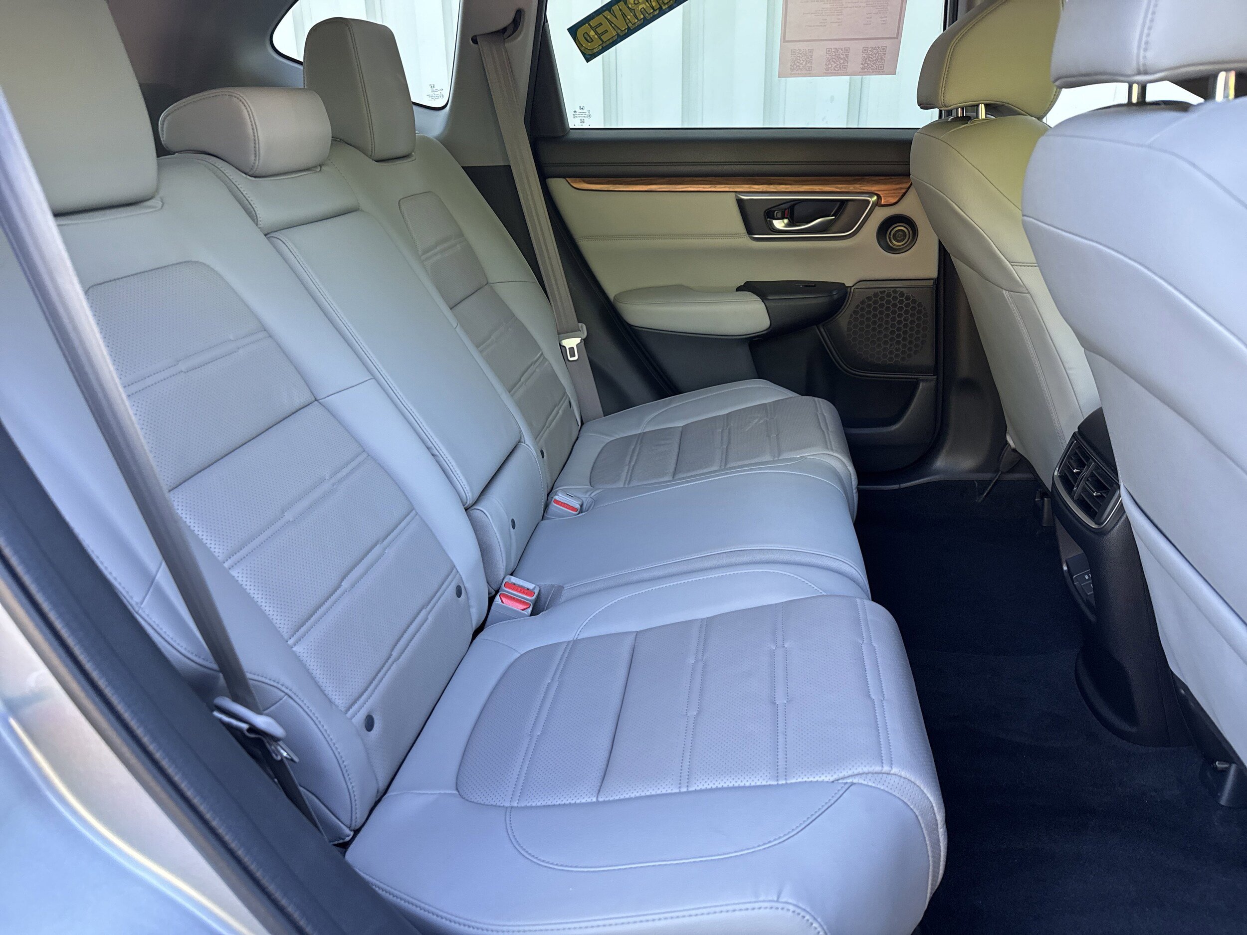 Used 2020 Honda CR-V Touring image 14