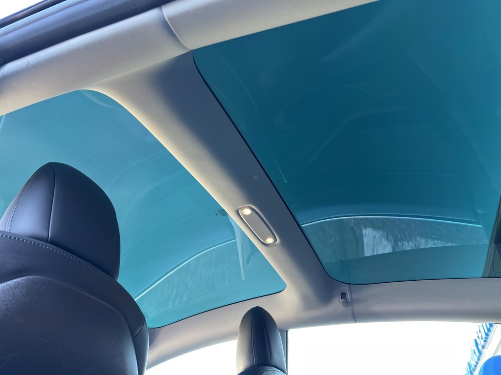 Used 2018 Tesla Model 3 Long Range image 24