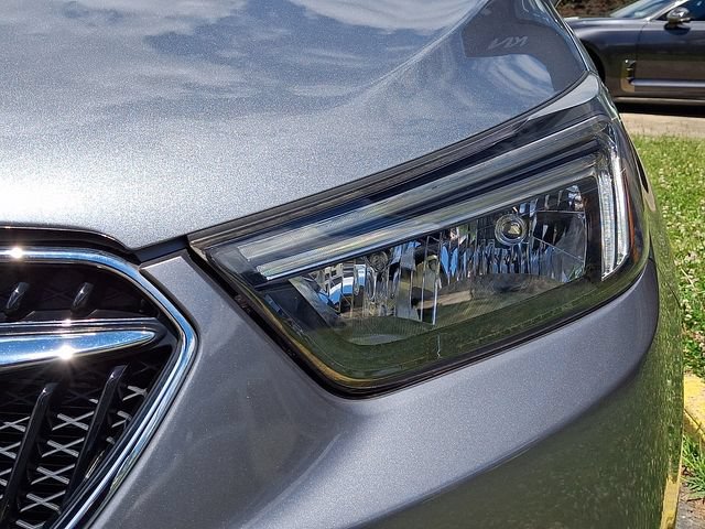Used 2019 Buick Encore Preferred w/ Safety Package FWD image 9