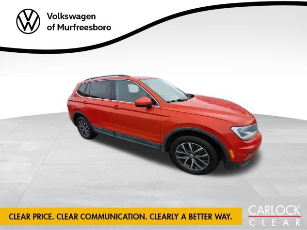 Used 2019 Volkswagen Tiguan SE w/ Panoramic Sunroof Package FWD image 3