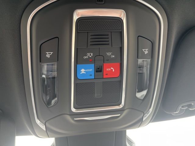 New 2026 Jeep Cherokee Laredo image 30