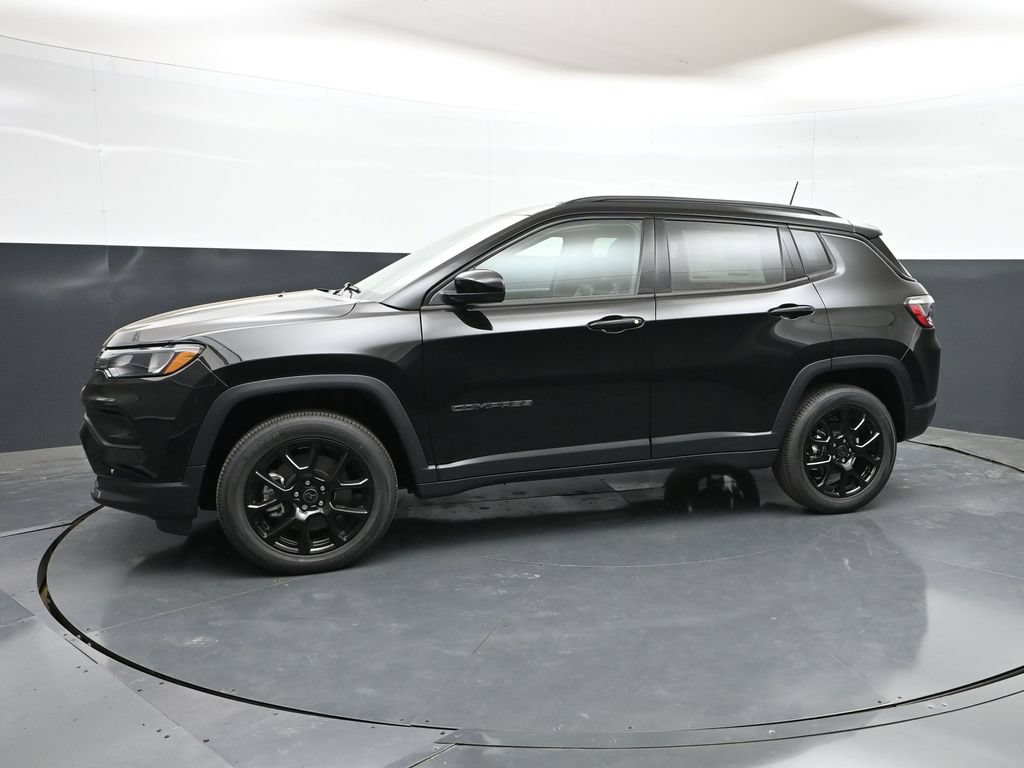 New 2026 Jeep Compass Latitude AWD/4WD image 30