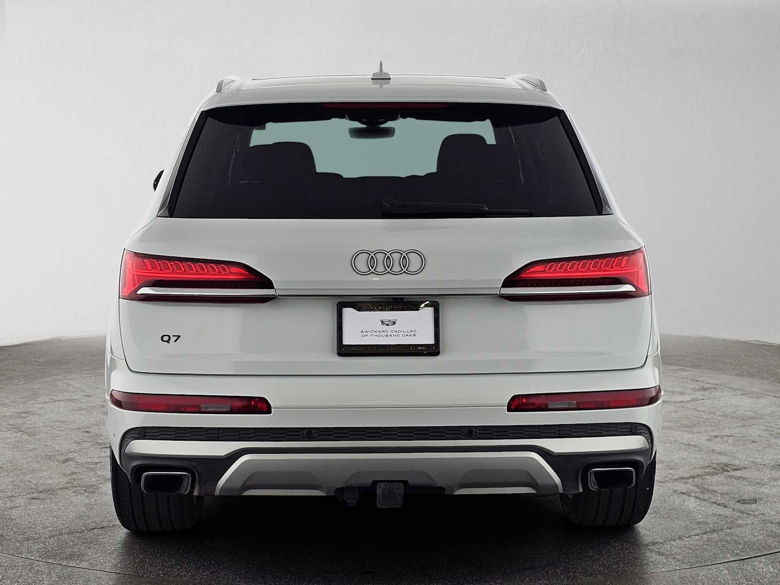 Used 2025 Audi Q7 2.0T Premium Plus w/ Premium Plus Package AWD/4WD image 4