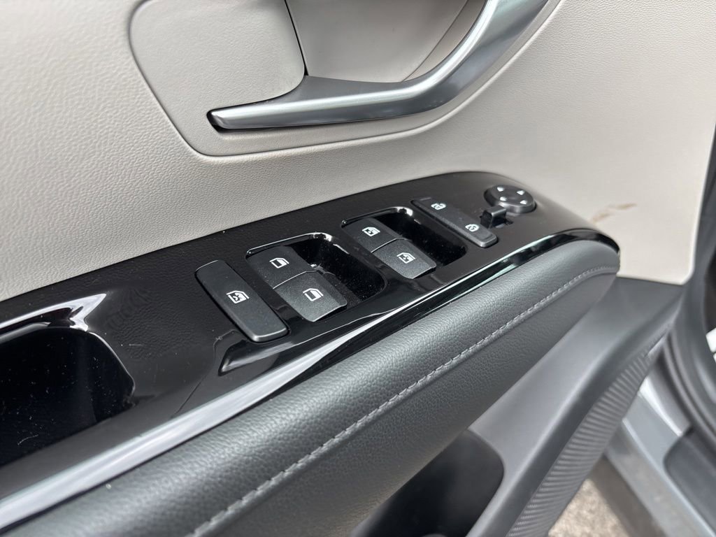 Certified 2024 Hyundai Tucson Limited AWD/4WD image 14