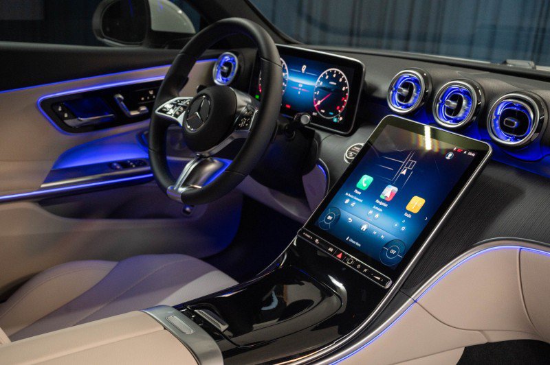 New 2026 Mercedes-Benz CLE 300 4MATIC Coupe image 16