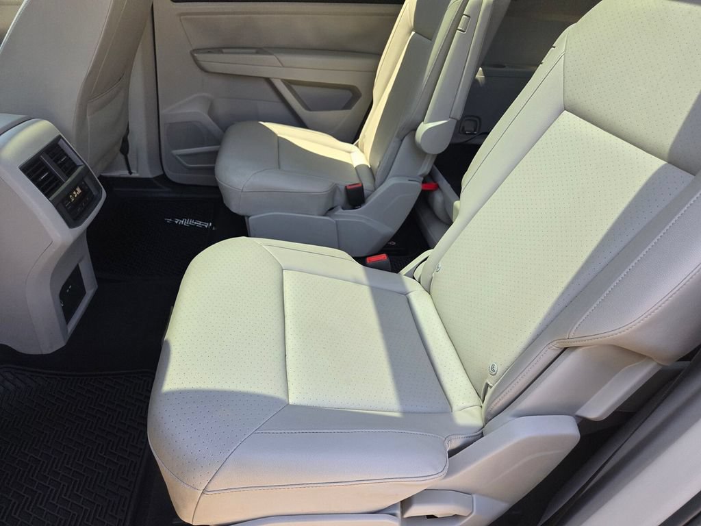 Used 2019 Volkswagen Atlas SEL FWD image 23