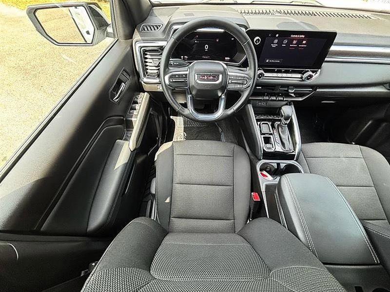 Used 2024 GMC Canyon Elevation image 13