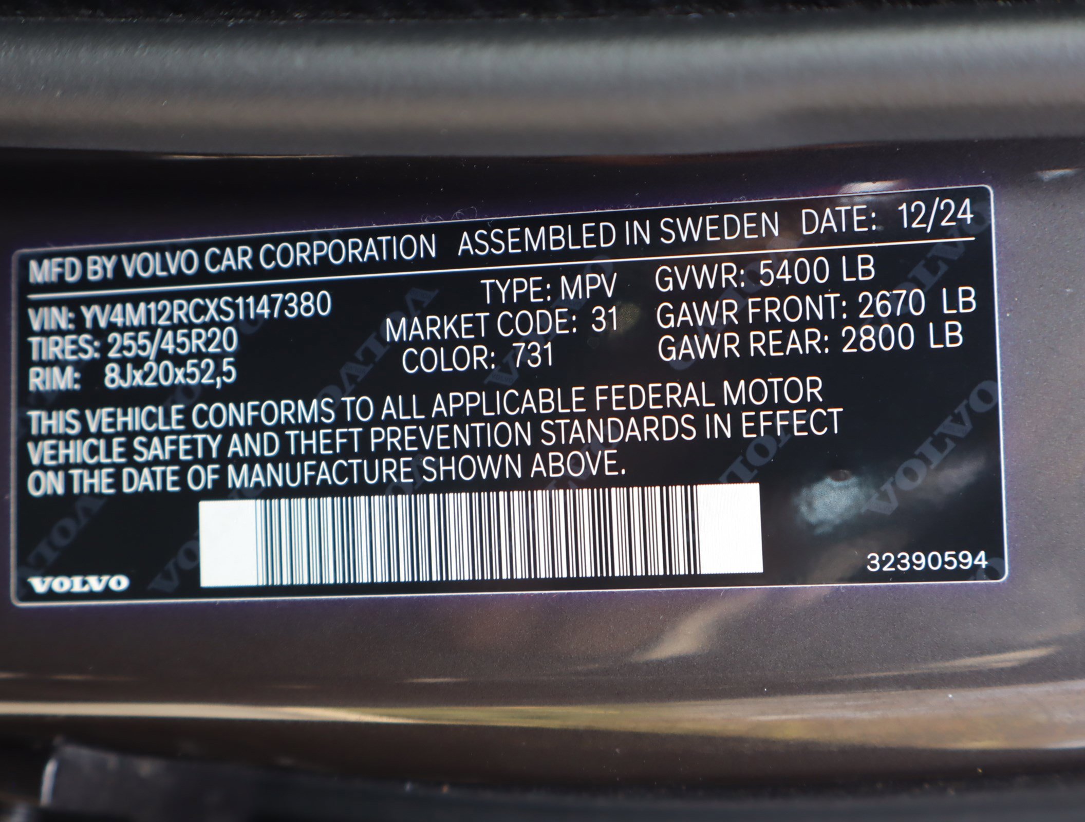 Used 2025 Volvo XC60 B5 Plus image 39