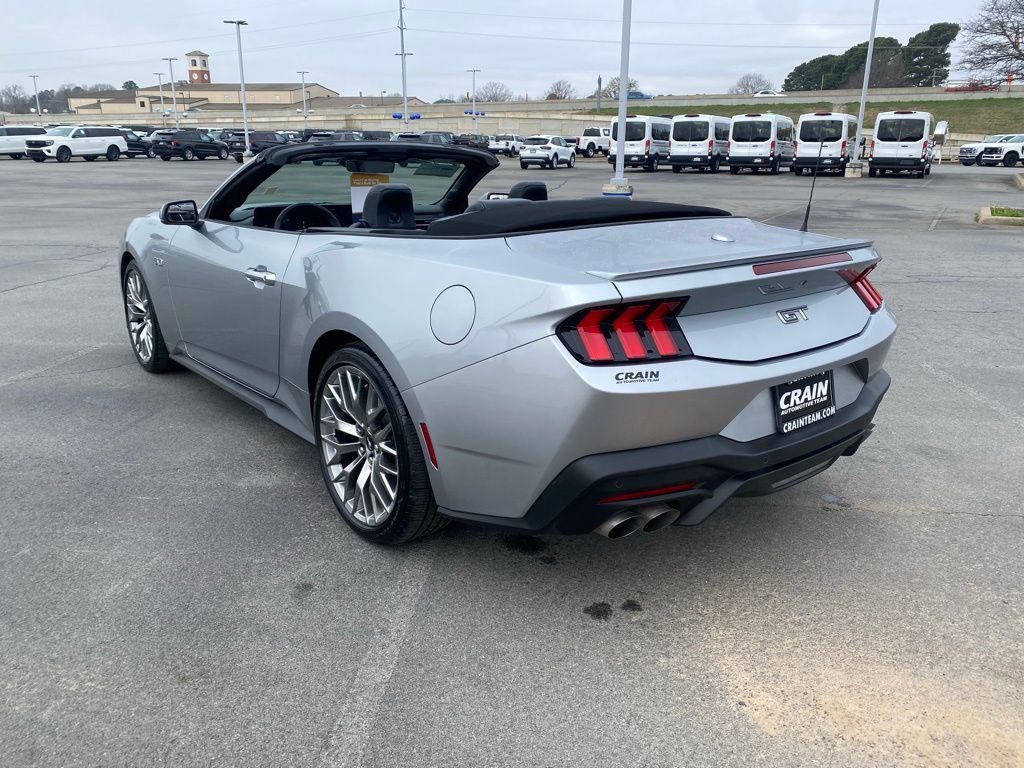 Used 2024 Ford Mustang GT Premium image 5