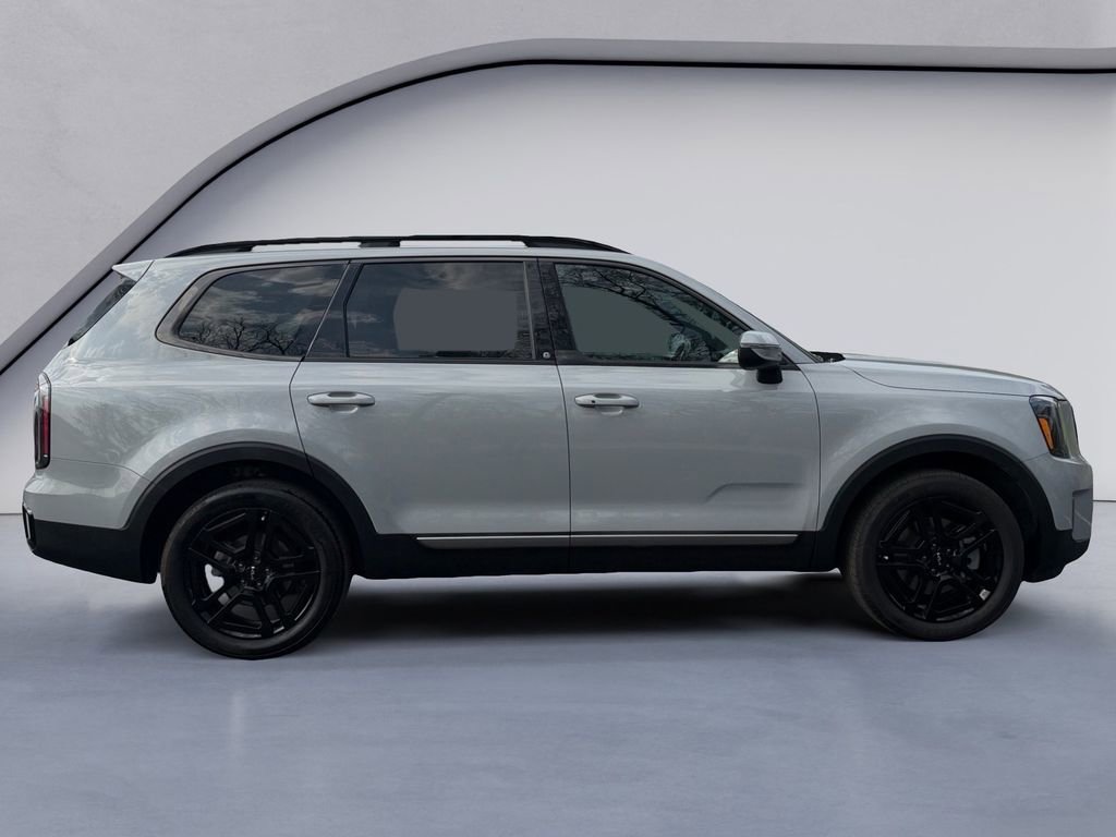 Used 2023 Kia Telluride EX X-Line image 6