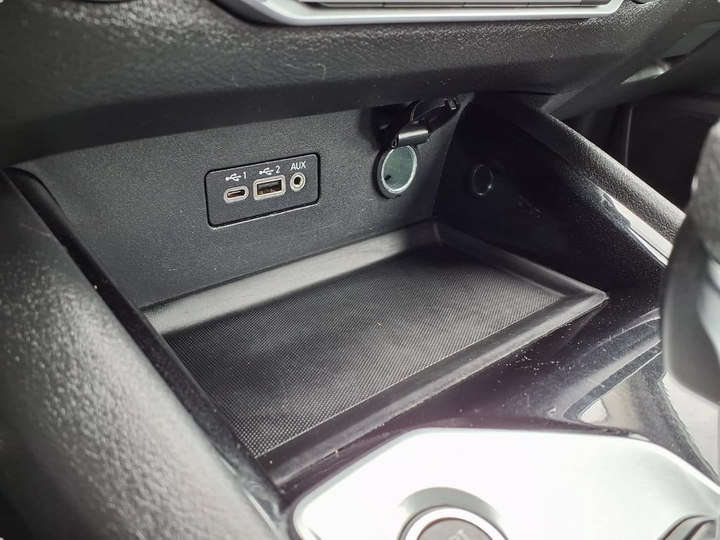 Used 2024 Nissan Altima 2.5 SV FWD image 9