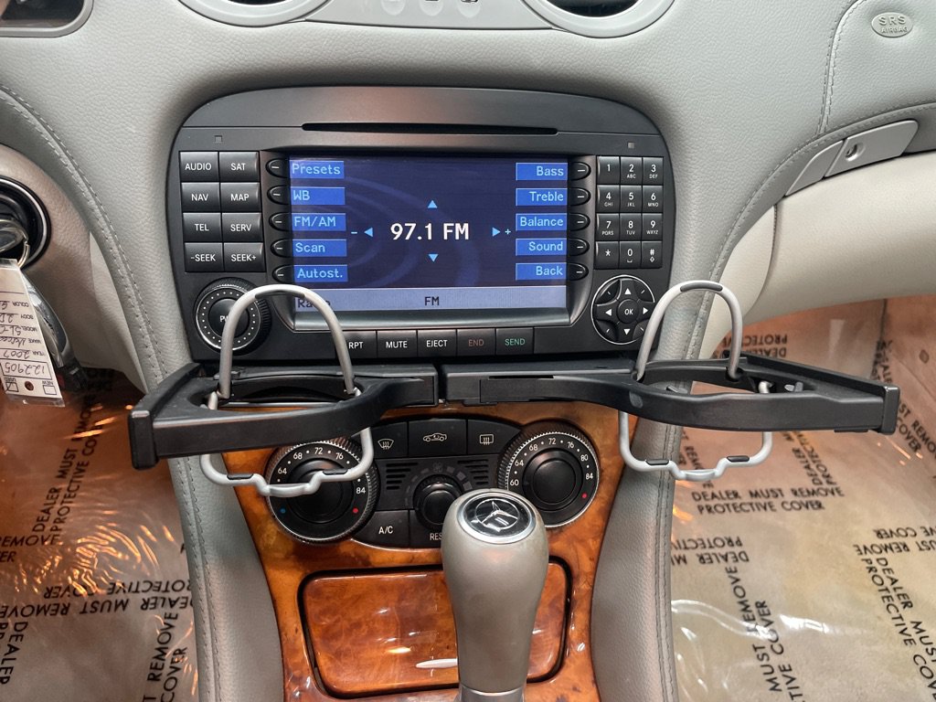 Used 2007 Mercedes-Benz SL 550 image 31