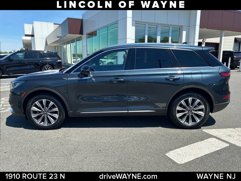 Certified 2021 Lincoln Corsair Reserve w/ Equipment Group 201A AWD/4WD image 2